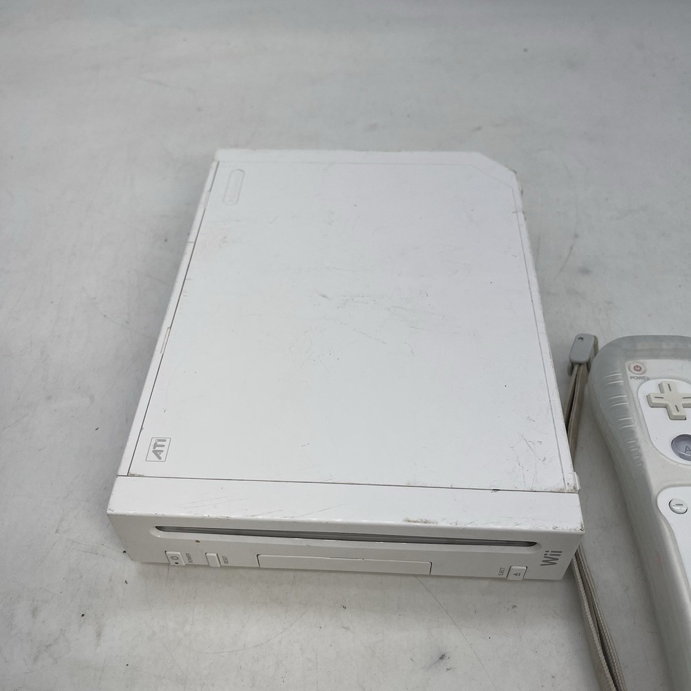 Nintendo Wii Replacement Gamecube Compatible RVL-001 Tested Works Console ONLY - Picture 8 of 11